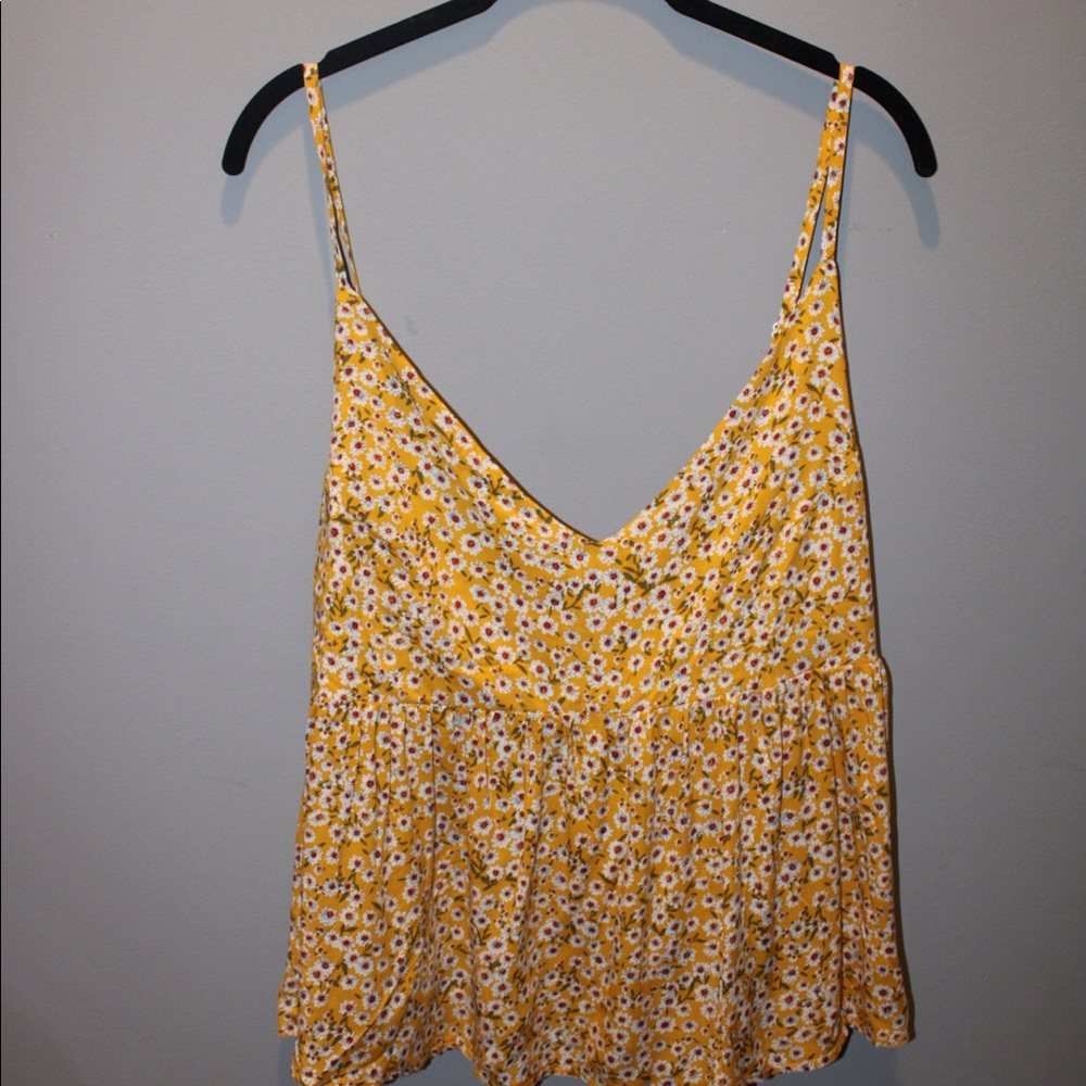Yellow Tie back crop top with flowers NWOT